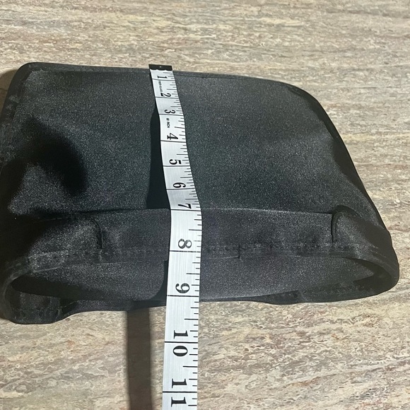 Monteil Paris cosmetic bag - Picture 11 of 15